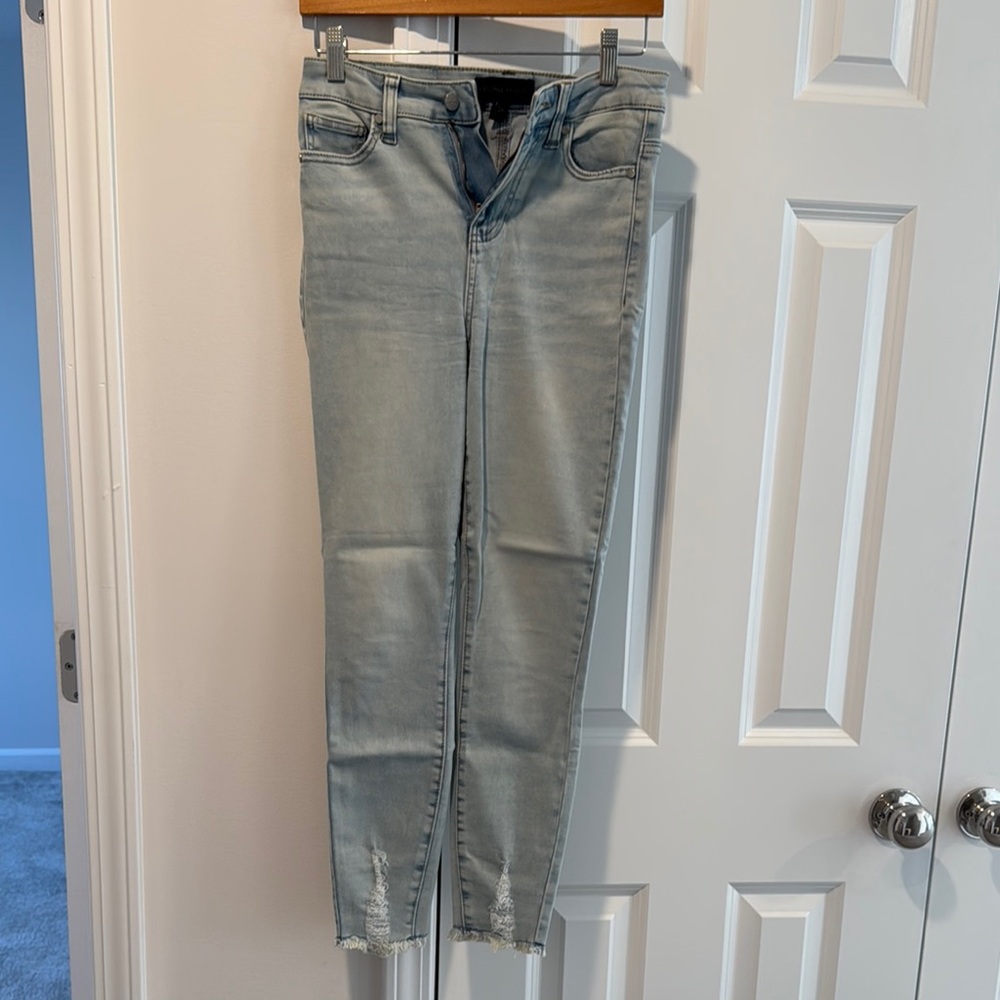 Light High Rise Skinny Jeans (Size 3/26)